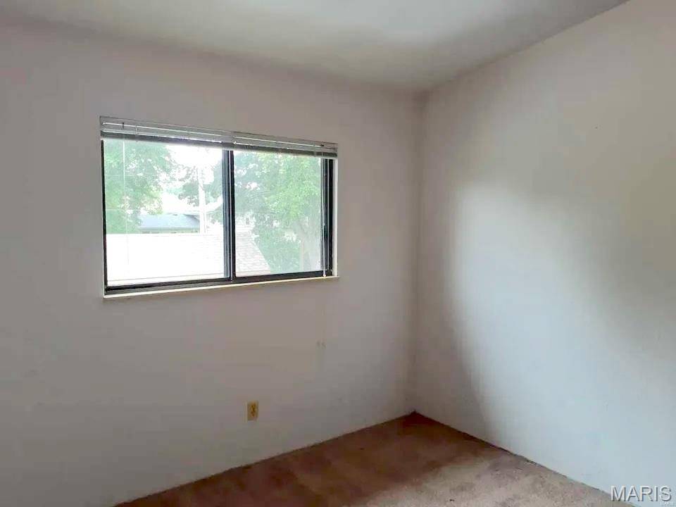 62 PEACHTREE LN, Fairview Heights, IL 62208