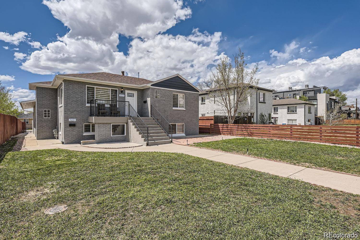 3227 N Steele ST, Denver, CO 80205