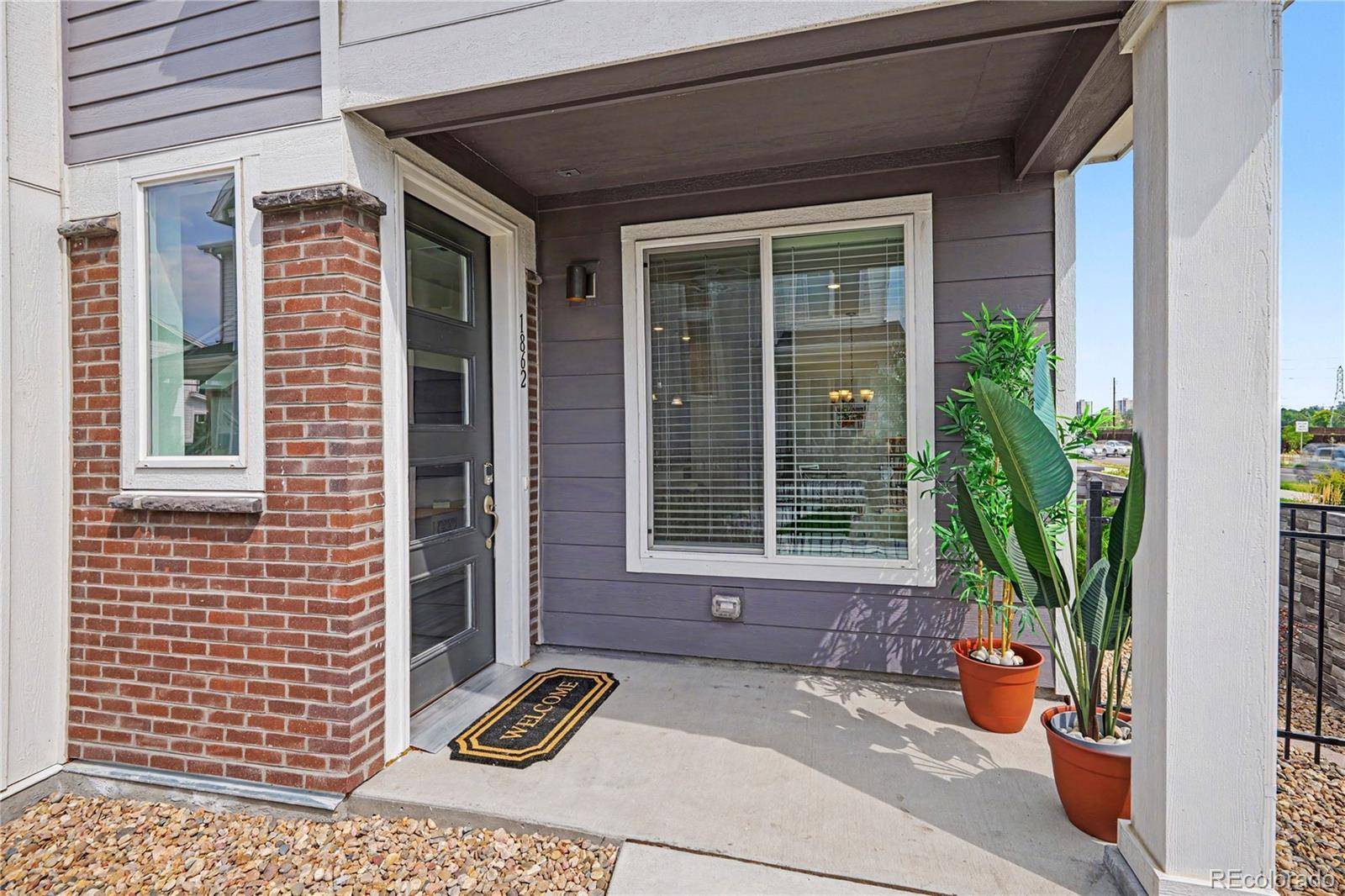 1862 S Poplar CT, Denver, CO 80224