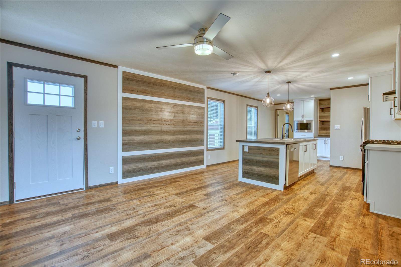 230 N 2nd ST, Berthoud, CO 80513