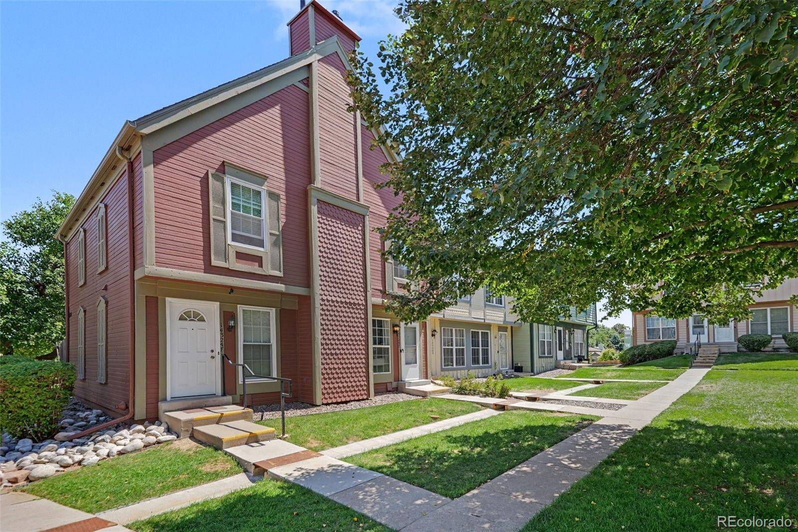 14324 E Hawaii CIR #E, Aurora, CO 80012