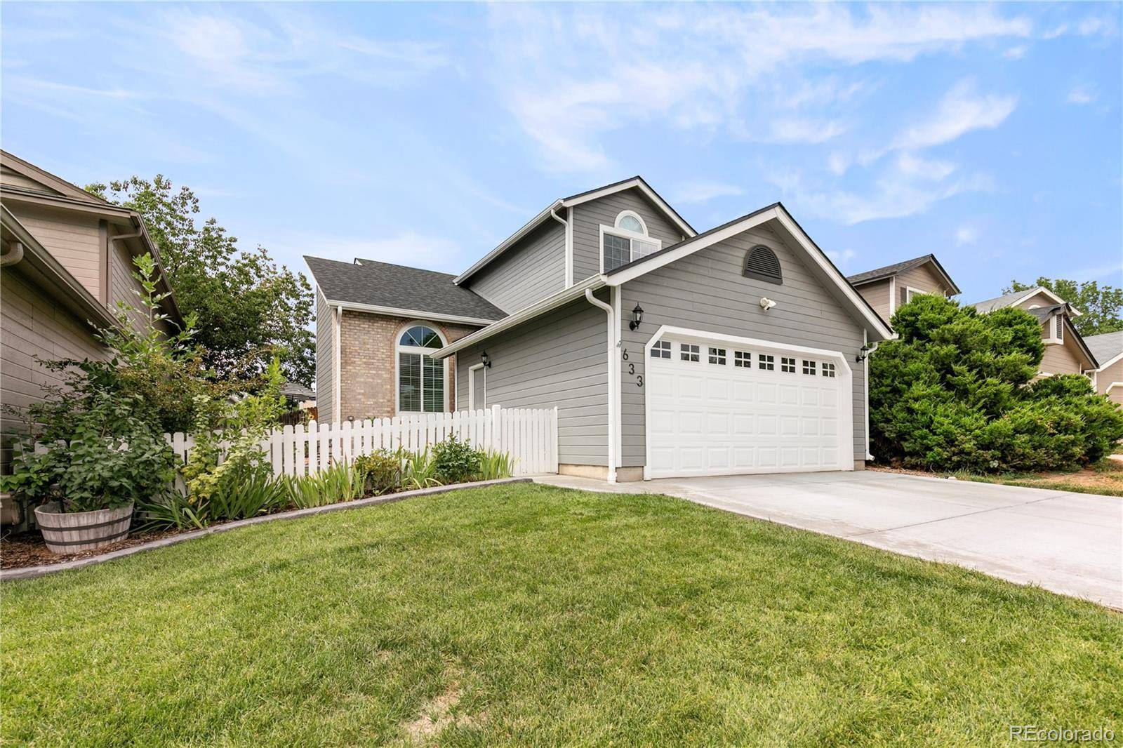 633 Walden CT, Littleton, CO 80126