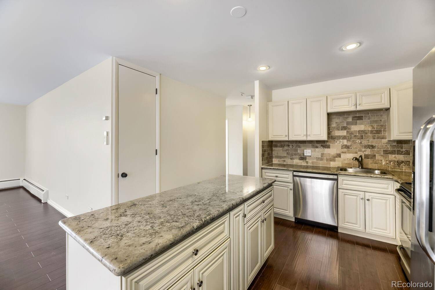 4570 E Yale AVE #308, Denver, CO 80222