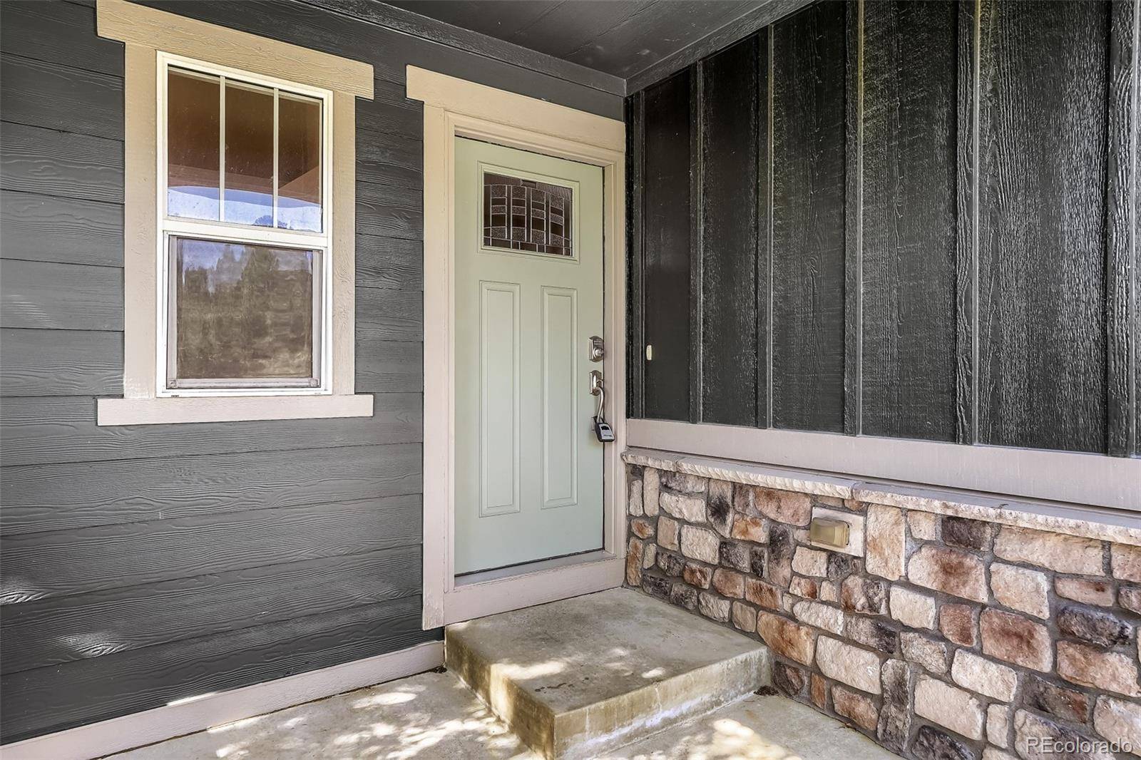 24872 E Irish DR, Aurora, CO 80016