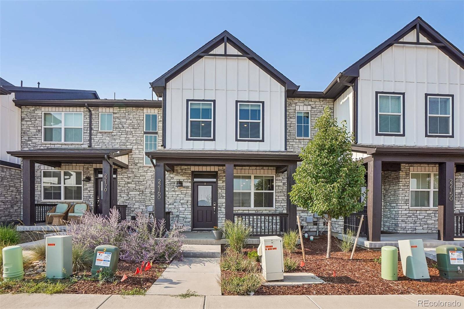 22160 E 8th AVE, Aurora, CO 80018