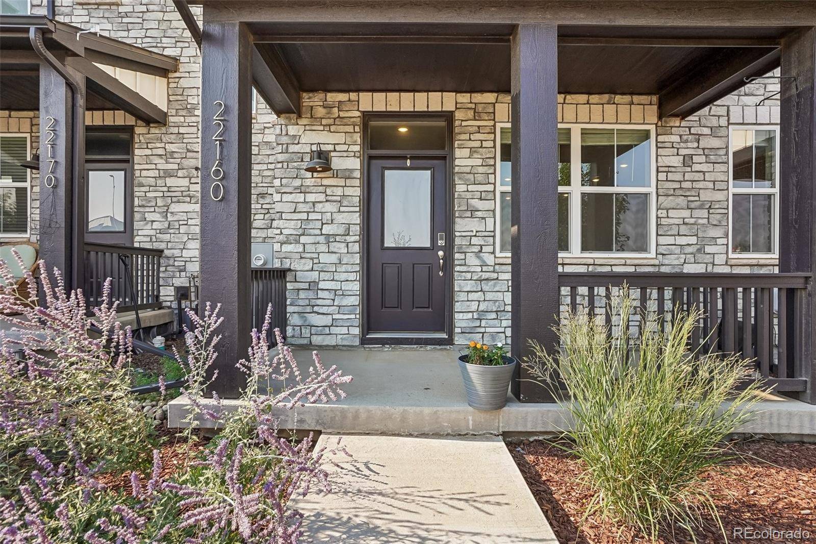 22160 E 8th AVE, Aurora, CO 80018