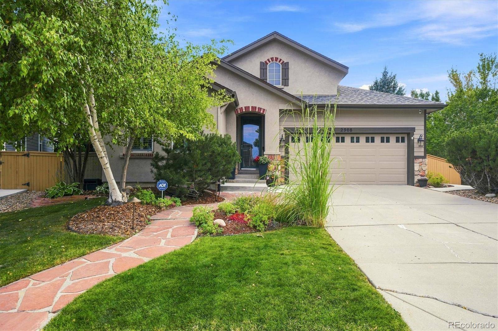 2908 Oakshire CT, Littleton, CO 80126
