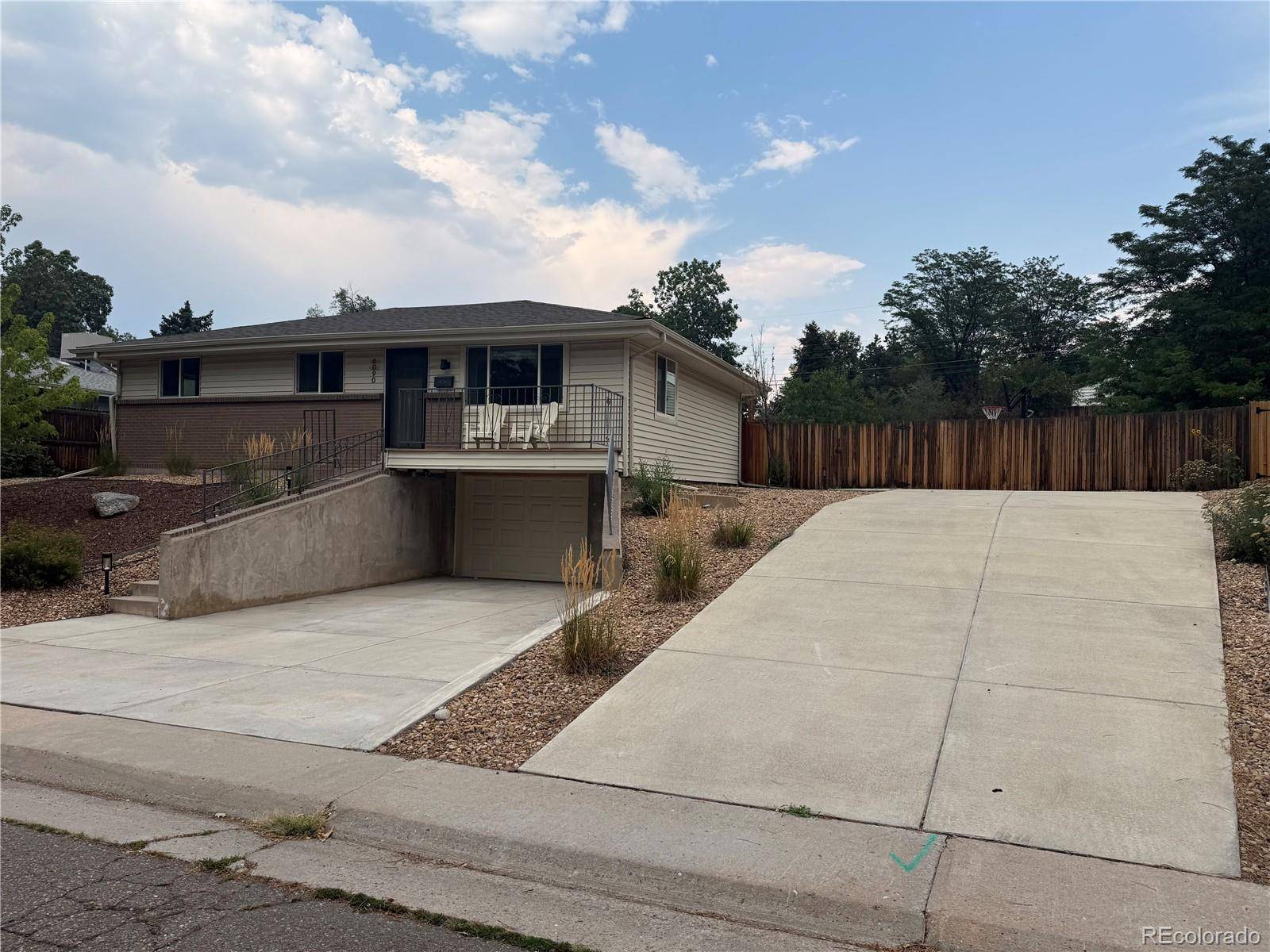 6090 S Sterne Pkwy, Littleton, CO 80120