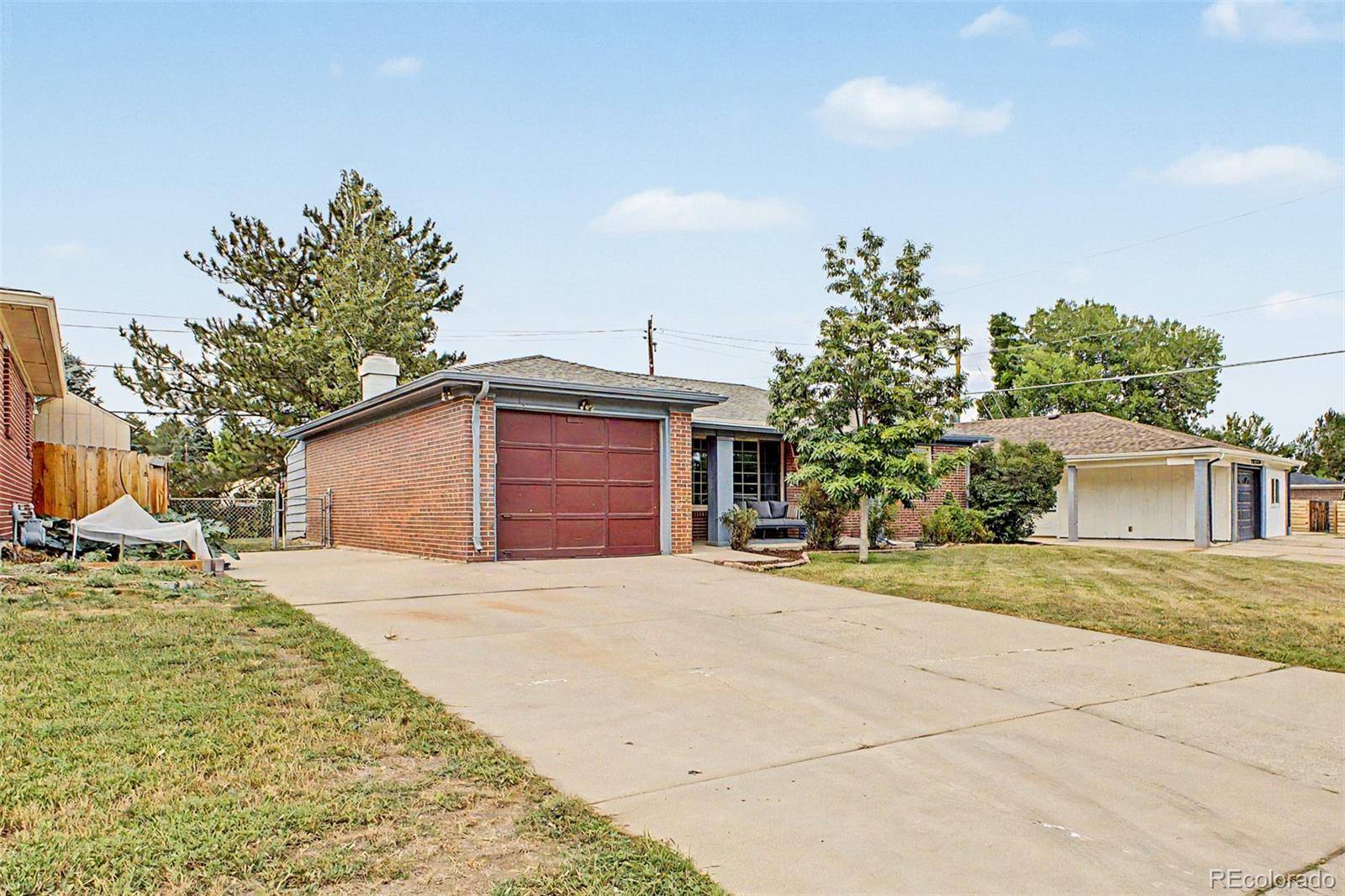 945 E 10th AVE, Broomfield, CO 80020