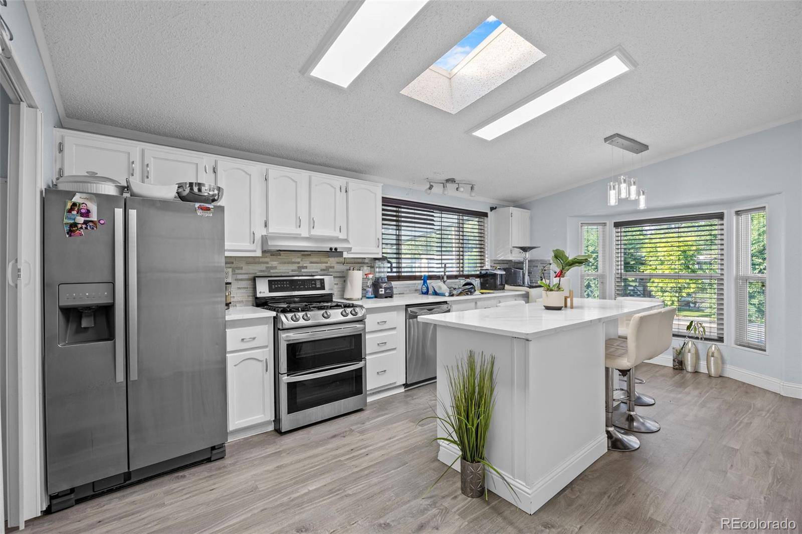 1615 Quintero ST, Aurora, CO 80011