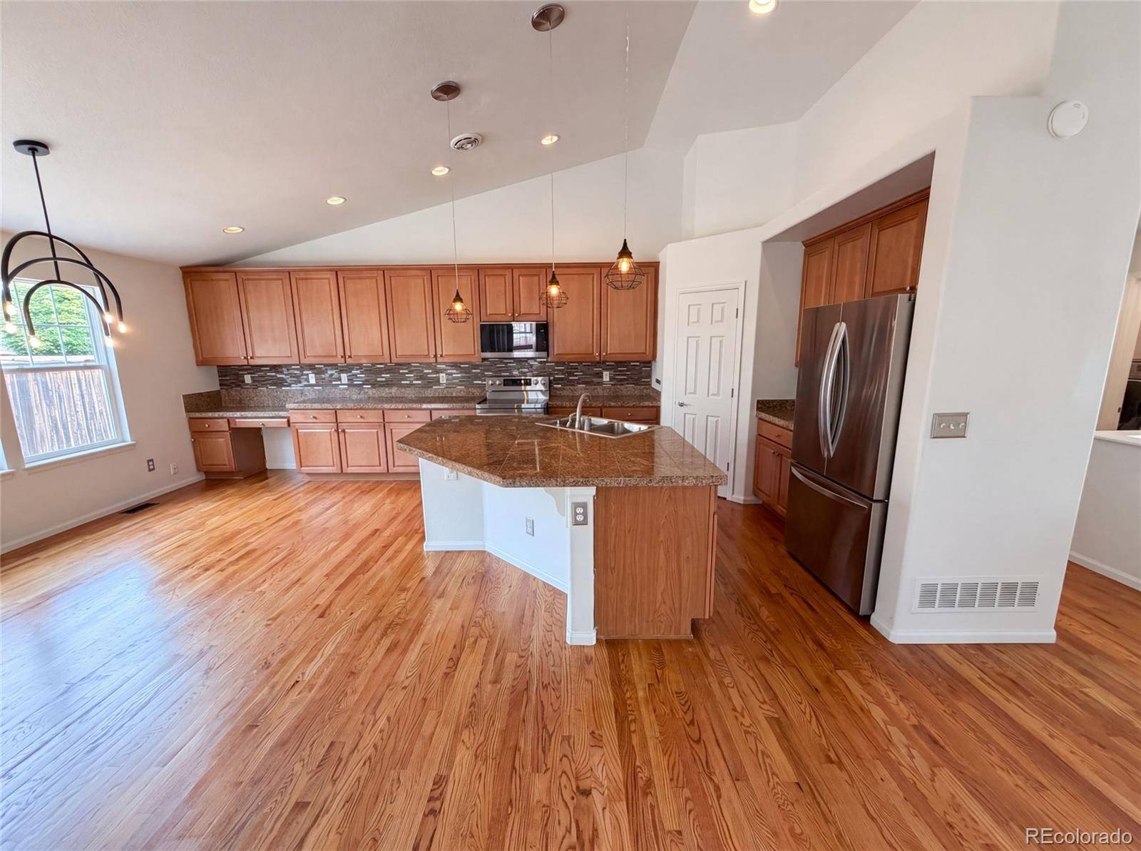 2802 S Ireland WAY, Aurora, CO 80013