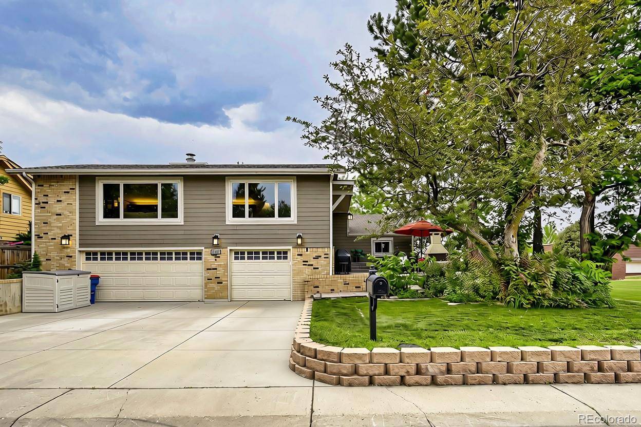 8107 W 71st PL, Arvada, CO 80004