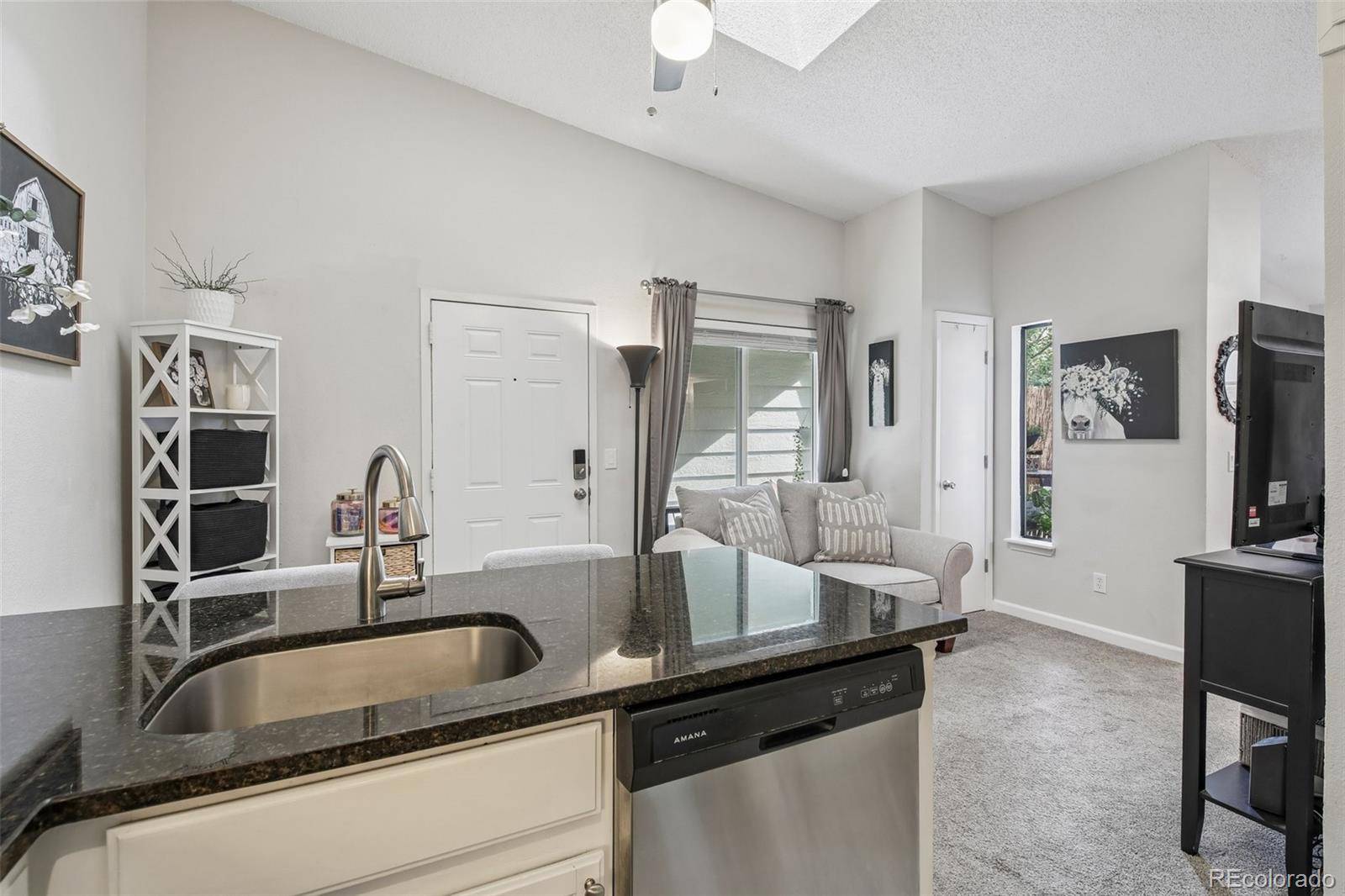 982 S Dearborn WAY #18, Aurora, CO 80012