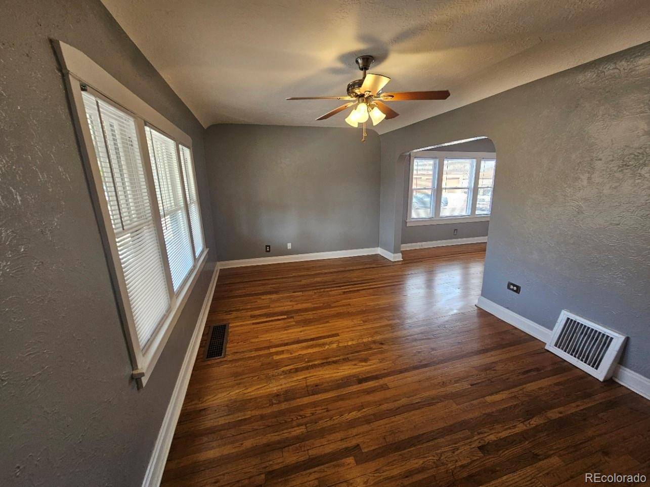 1100 S Perry ST #A, Denver, CO 80219