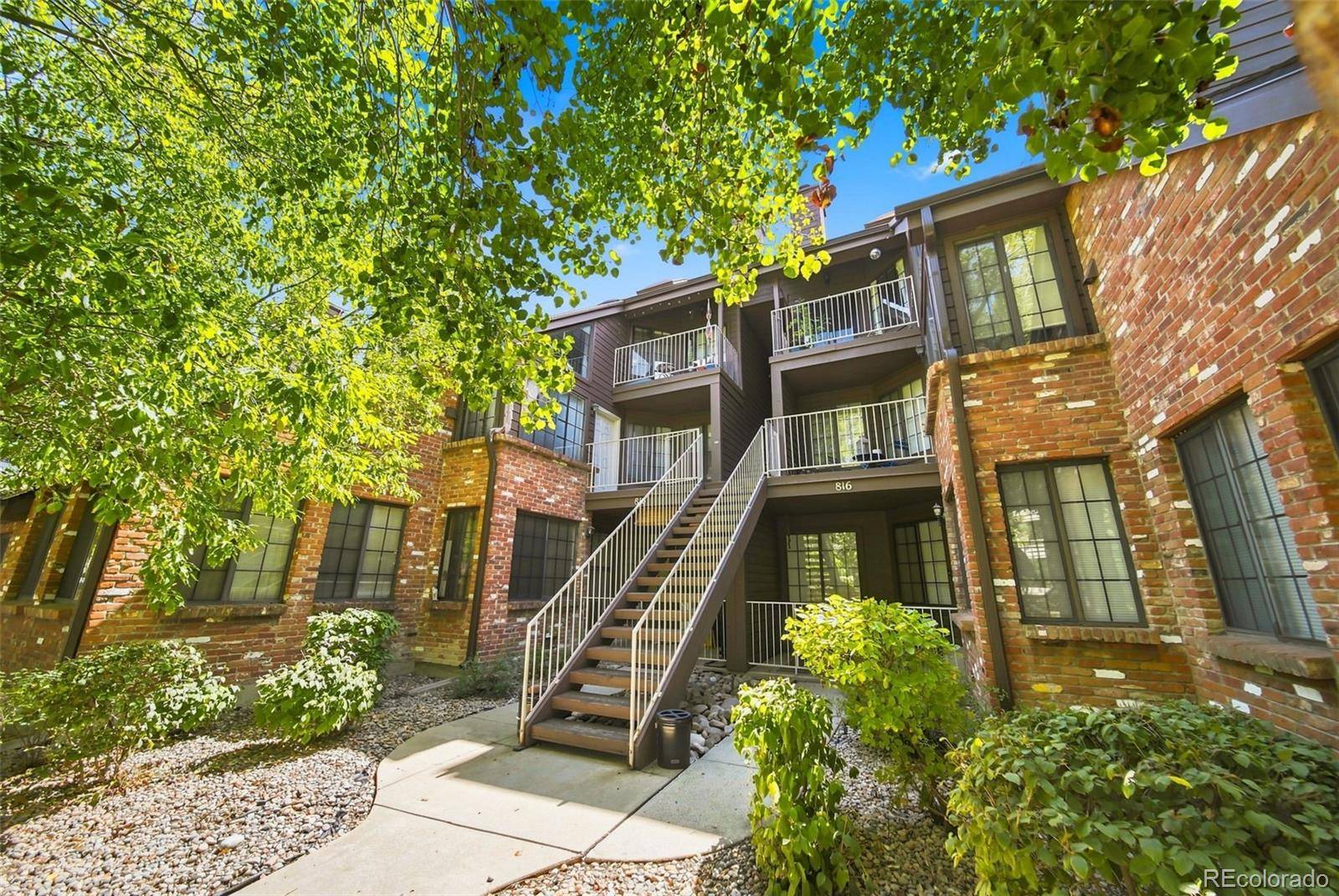 816 S Vance ST #B, Lakewood, CO 80226