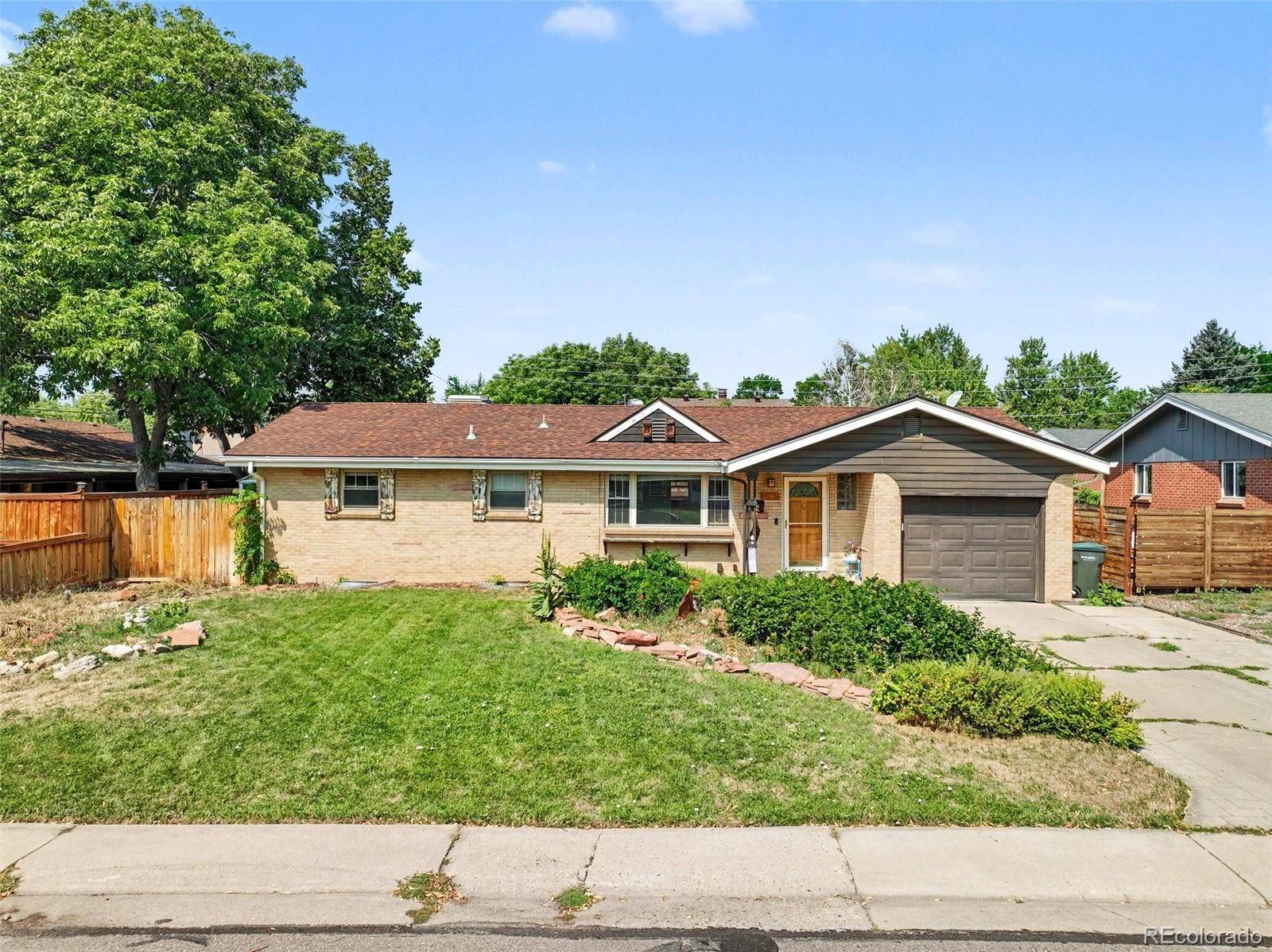 1483 S Balsam ST, Denver, CO 80232