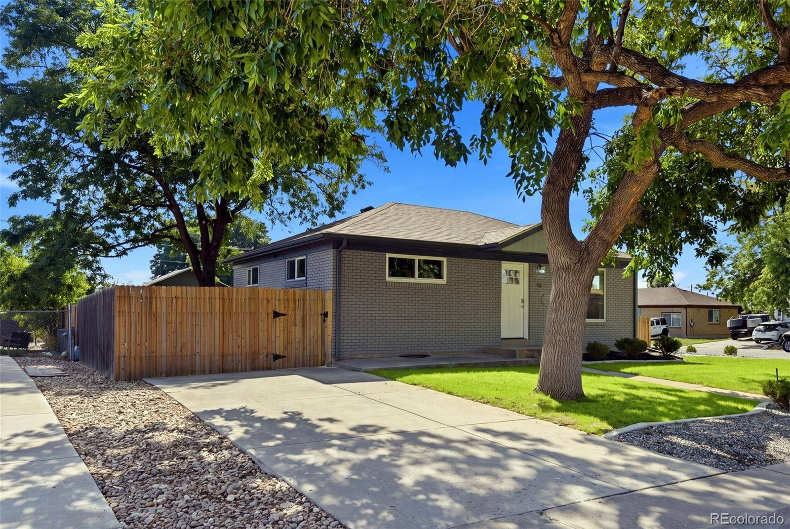 11272 High ST, Northglenn, CO 80233