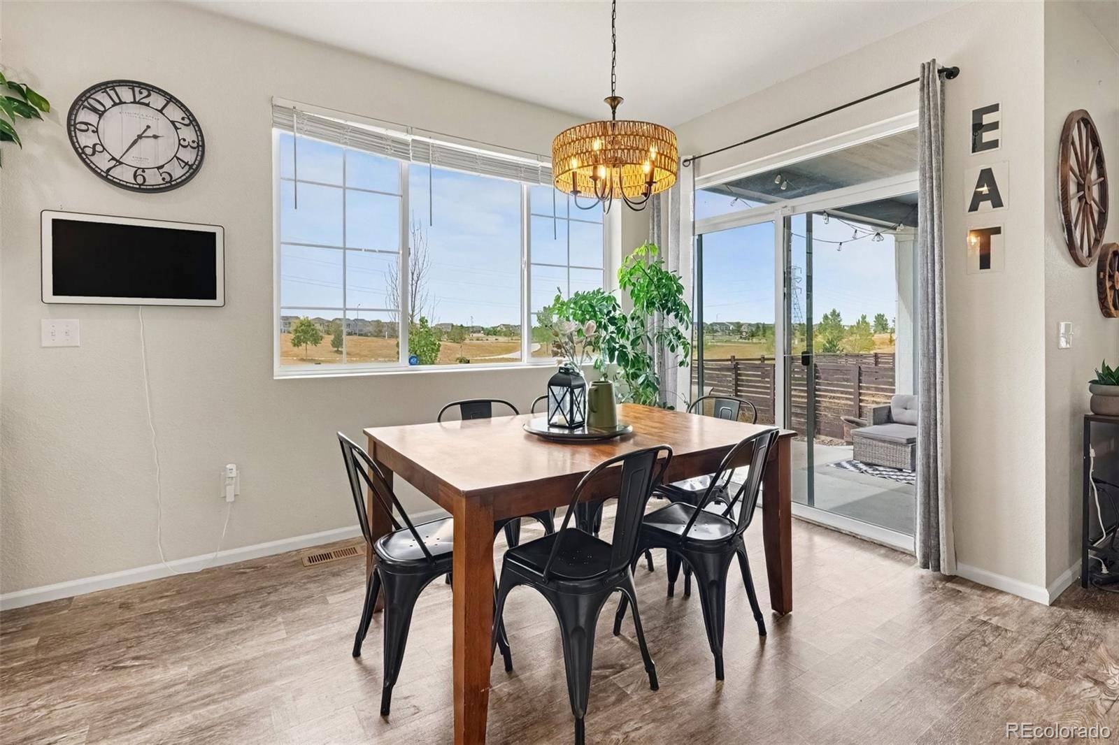 41 S Quantock ST, Aurora, CO 80018