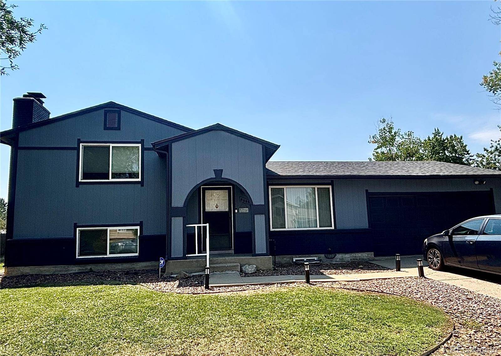 8665 Lamar DR, Arvada, CO 80003