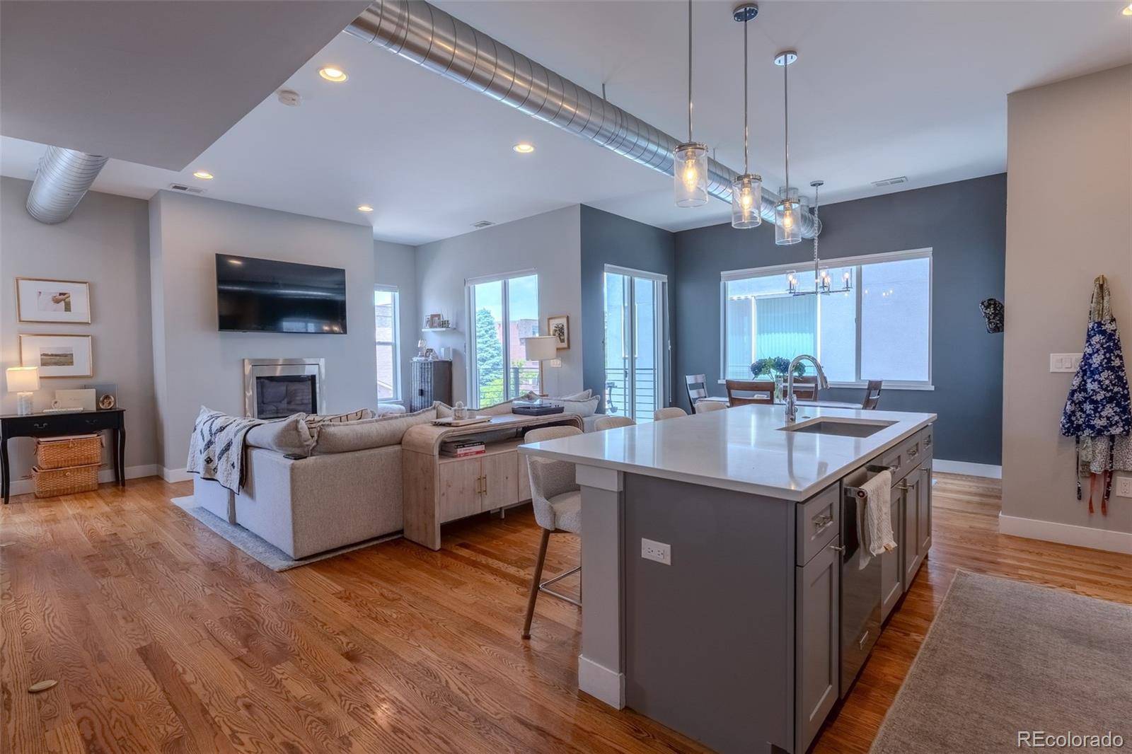 3318 S Washington ST, Englewood, CO 80113