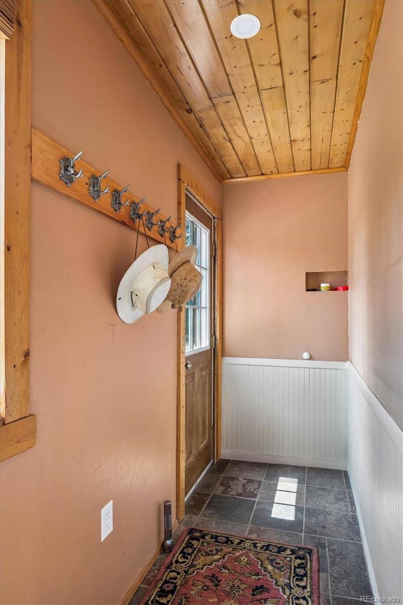83 Ridge WAY, Black Hawk, CO 80422