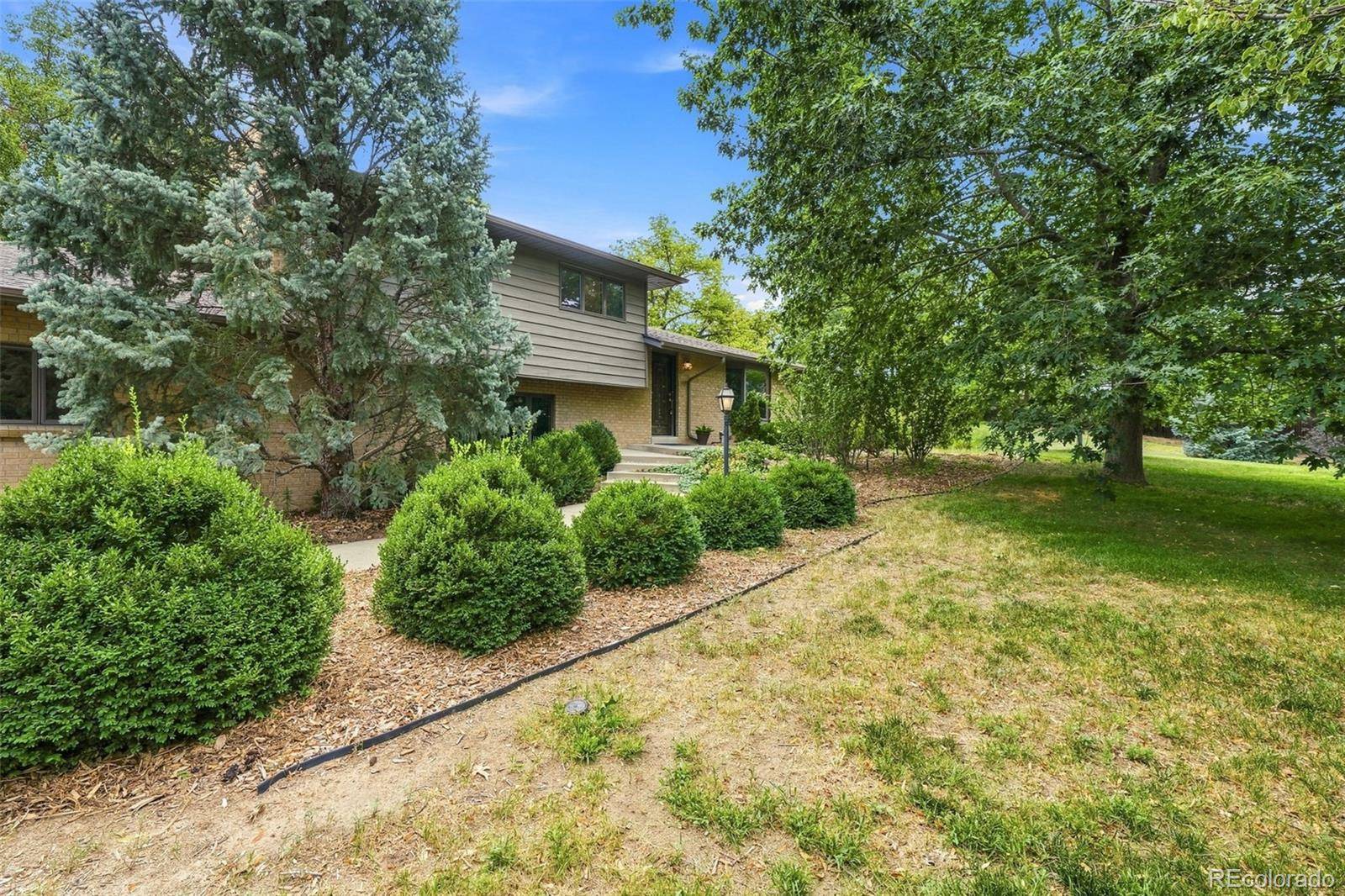 9748 Yukon CT, Broomfield, CO 80021