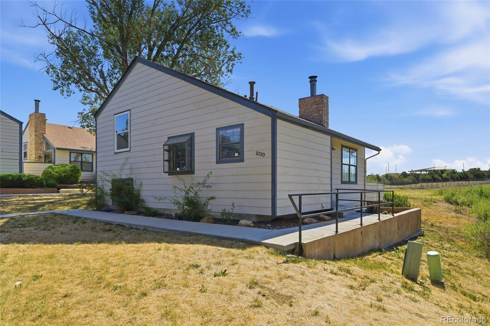 1030 S Zeno WAY, Aurora, CO 80017
