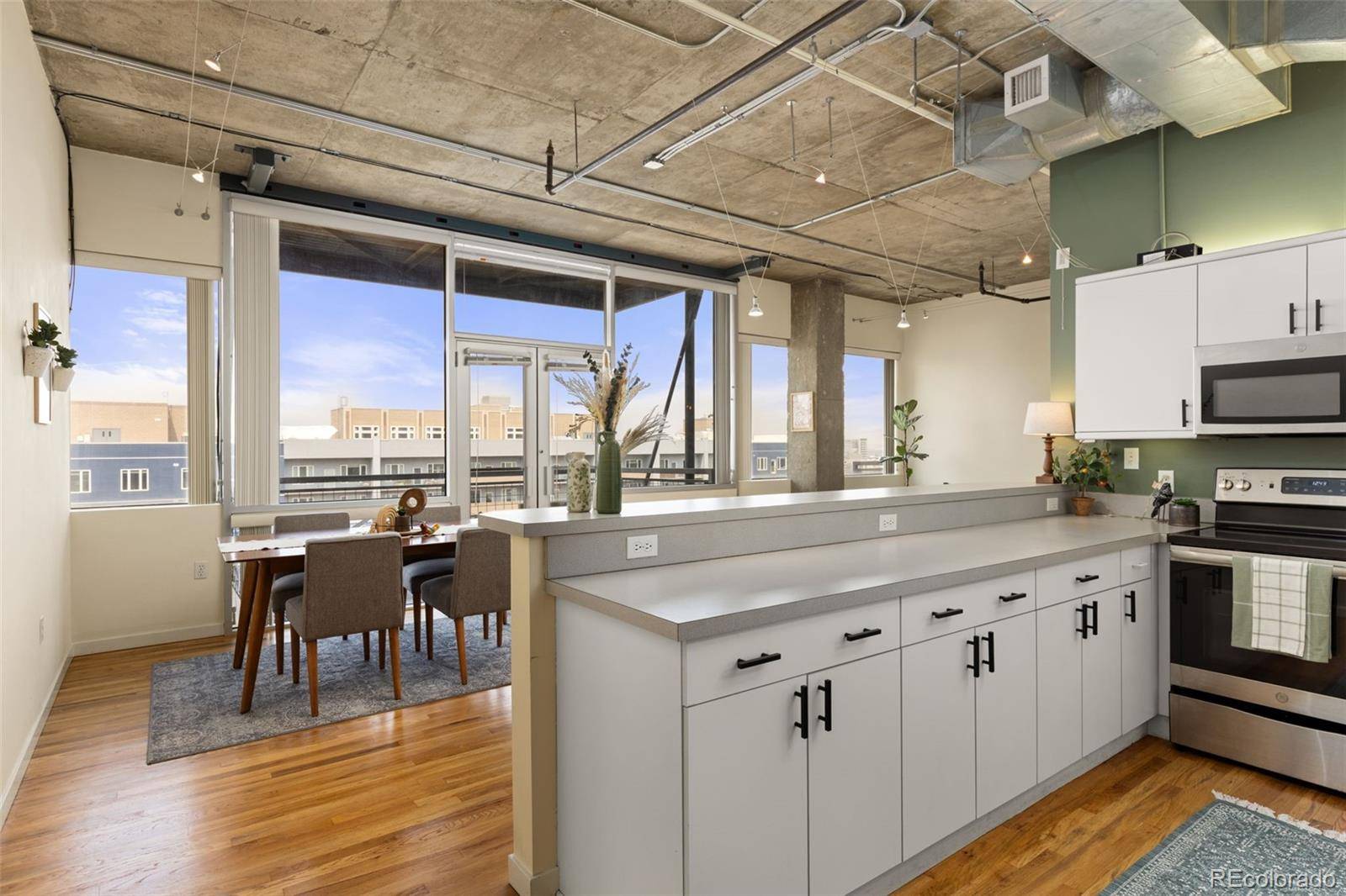 2020 Arapahoe ST #1020, Denver, CO 80205
