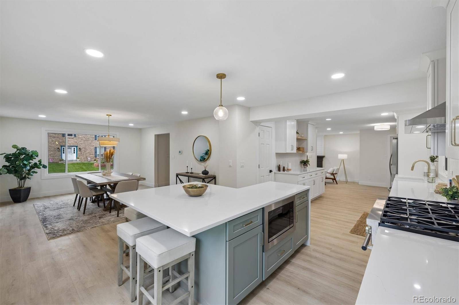 7570 S Reed CT, Littleton, CO 80128