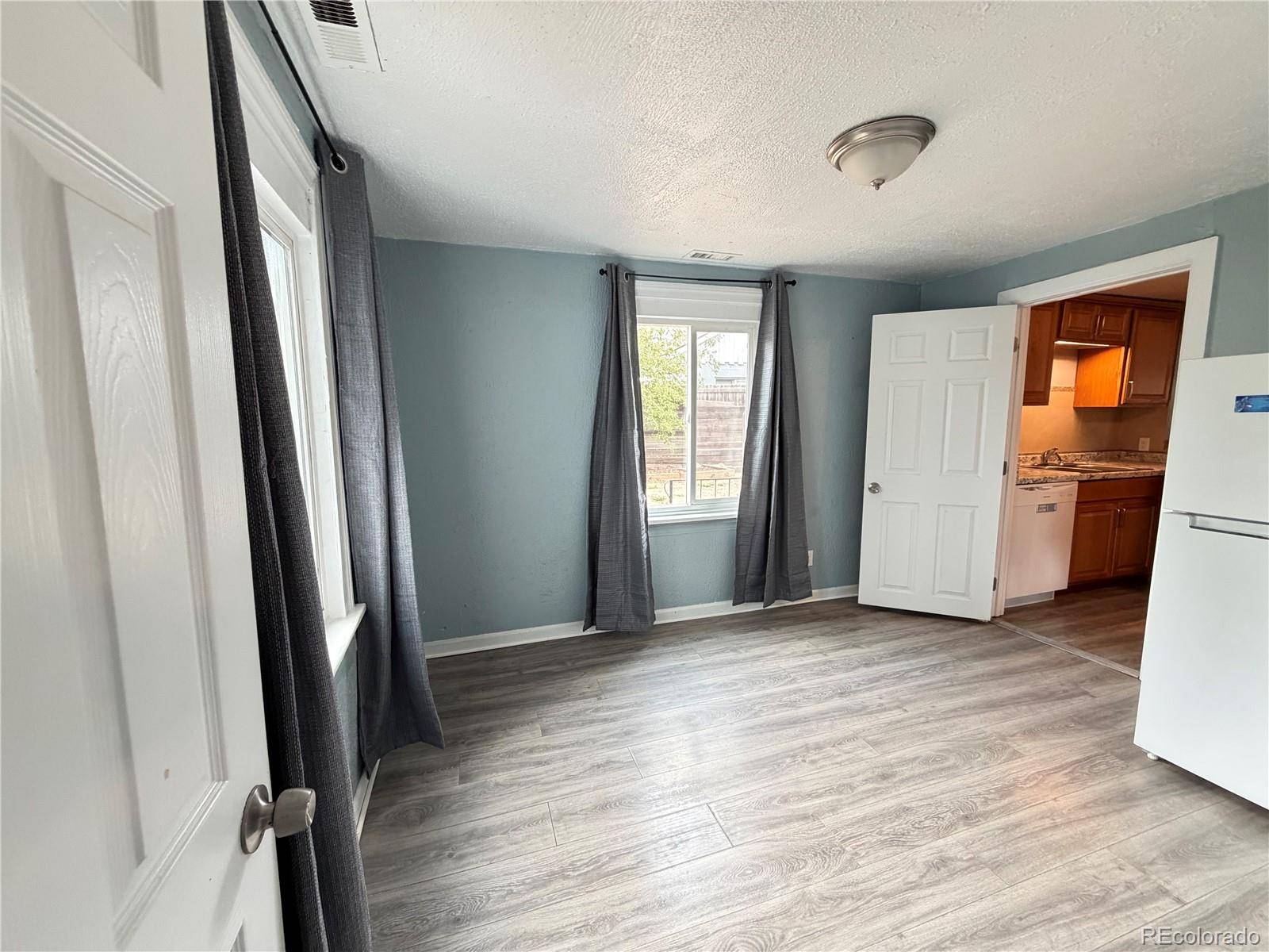 1058 S Raleigh st ST, Denver, CO 80219
