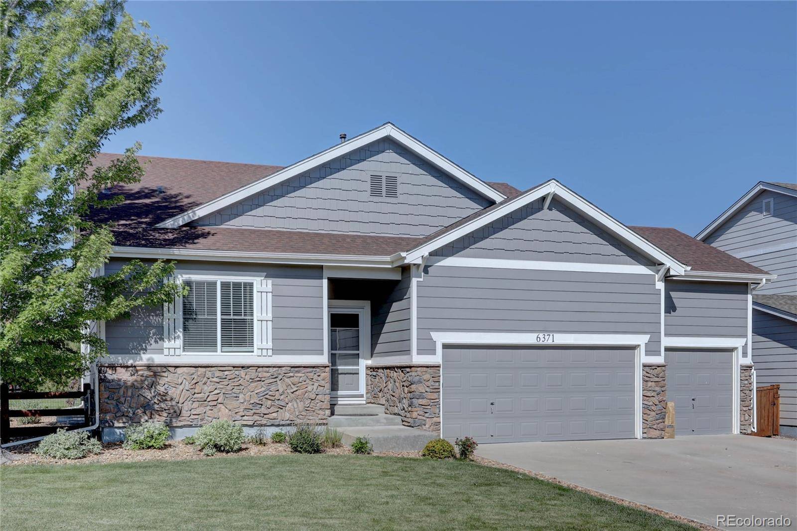 6371 Esmeralda DR, Castle Rock, CO 80108