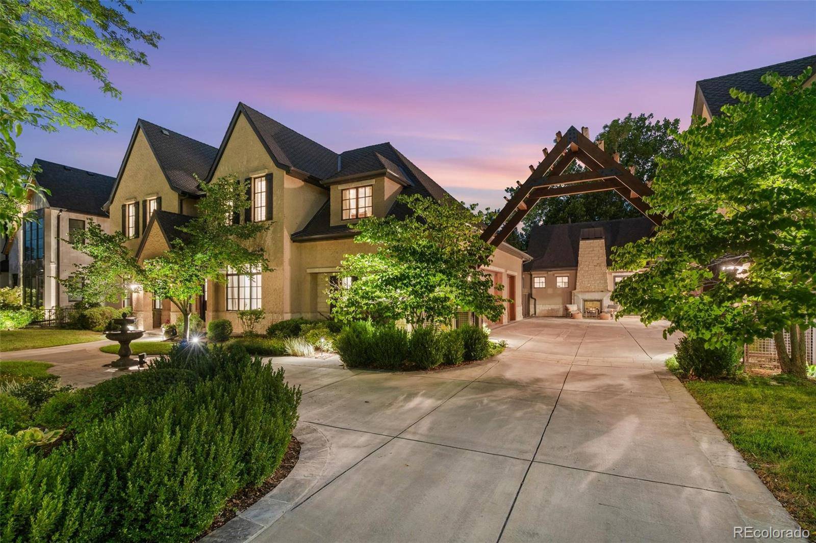 25 S Elm ST, Denver, CO 80246