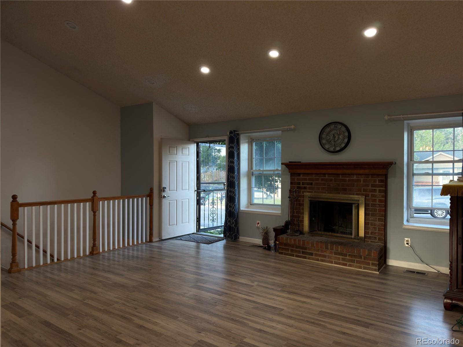 5695 S Routt ST, Littleton, CO 80127