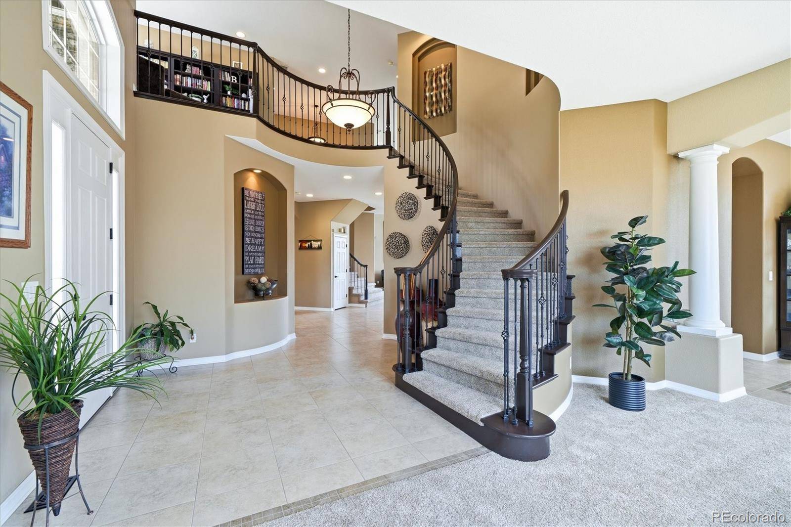 6558 S Riviera WAY, Aurora, CO 80016