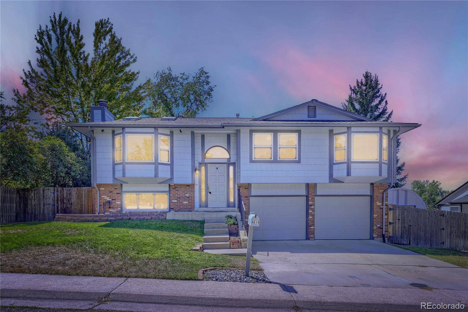 8614 W 65th PL, Arvada, CO 80004