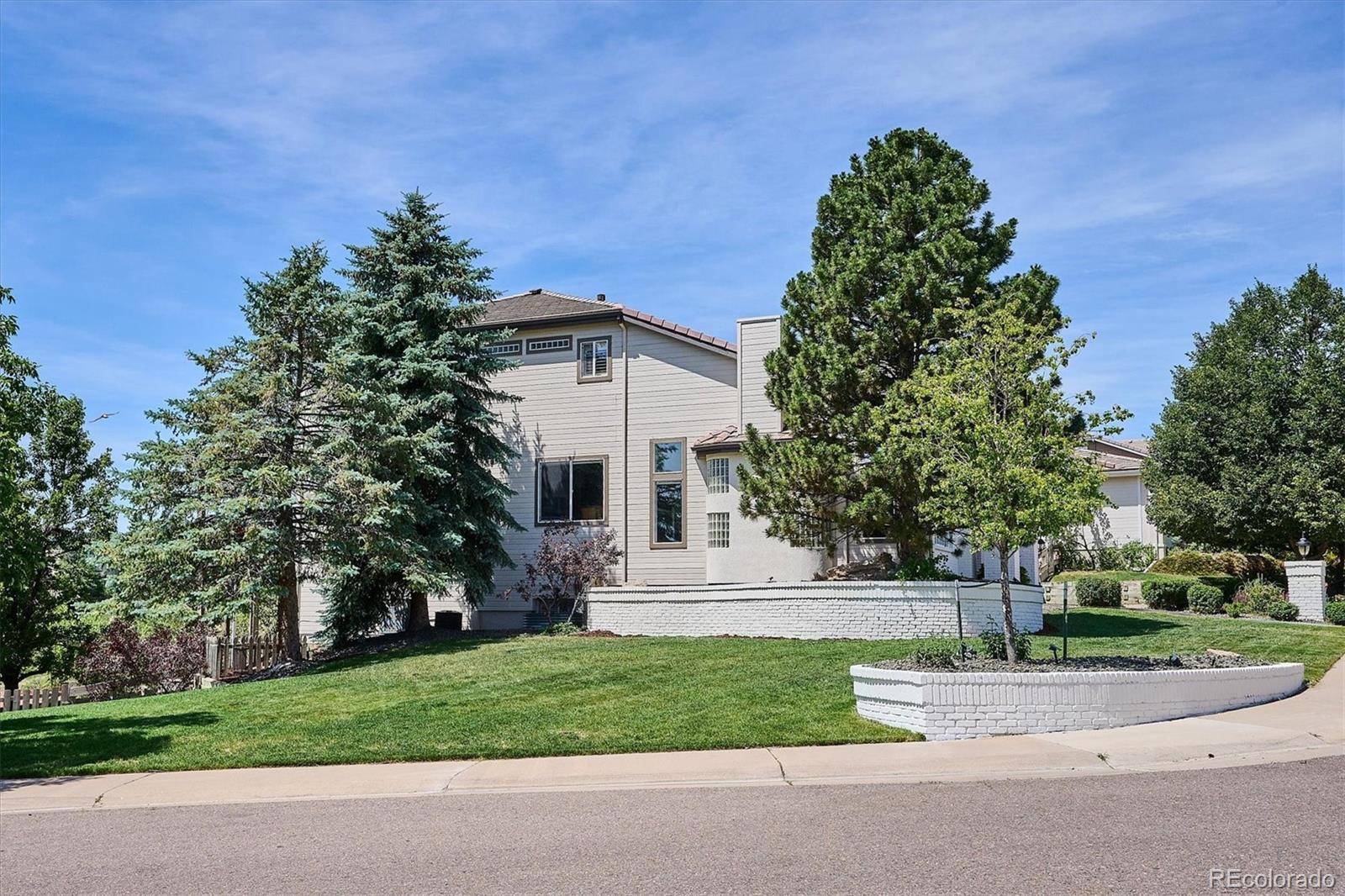 10074 Charissglen LN, Highlands Ranch, CO 80126