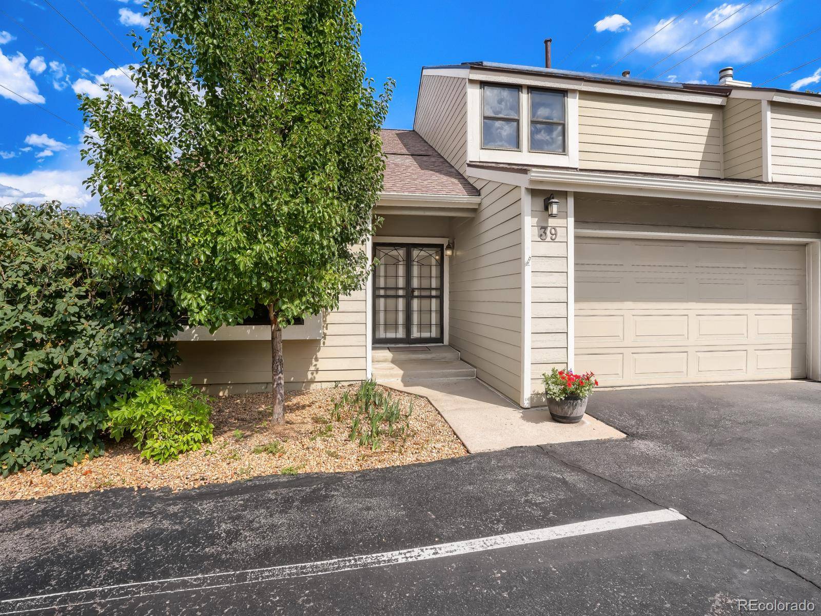 6869 W 10th AVE #39, Lakewood, CO 80214