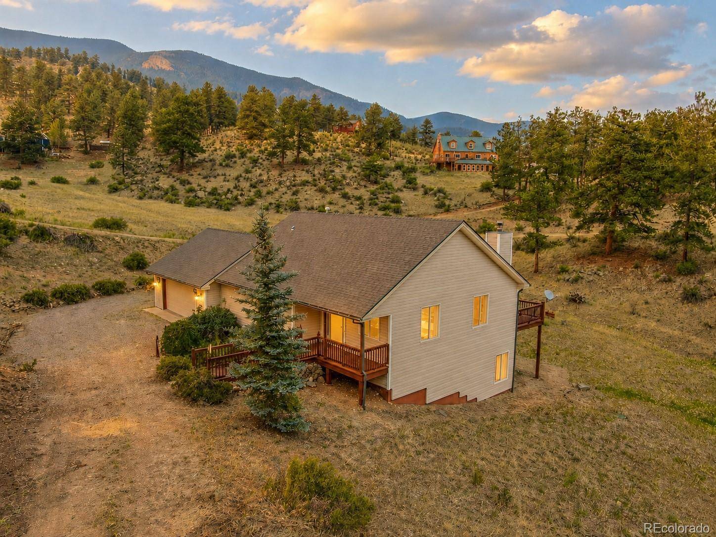 122 W Cline DR, Shawnee, CO 80475
