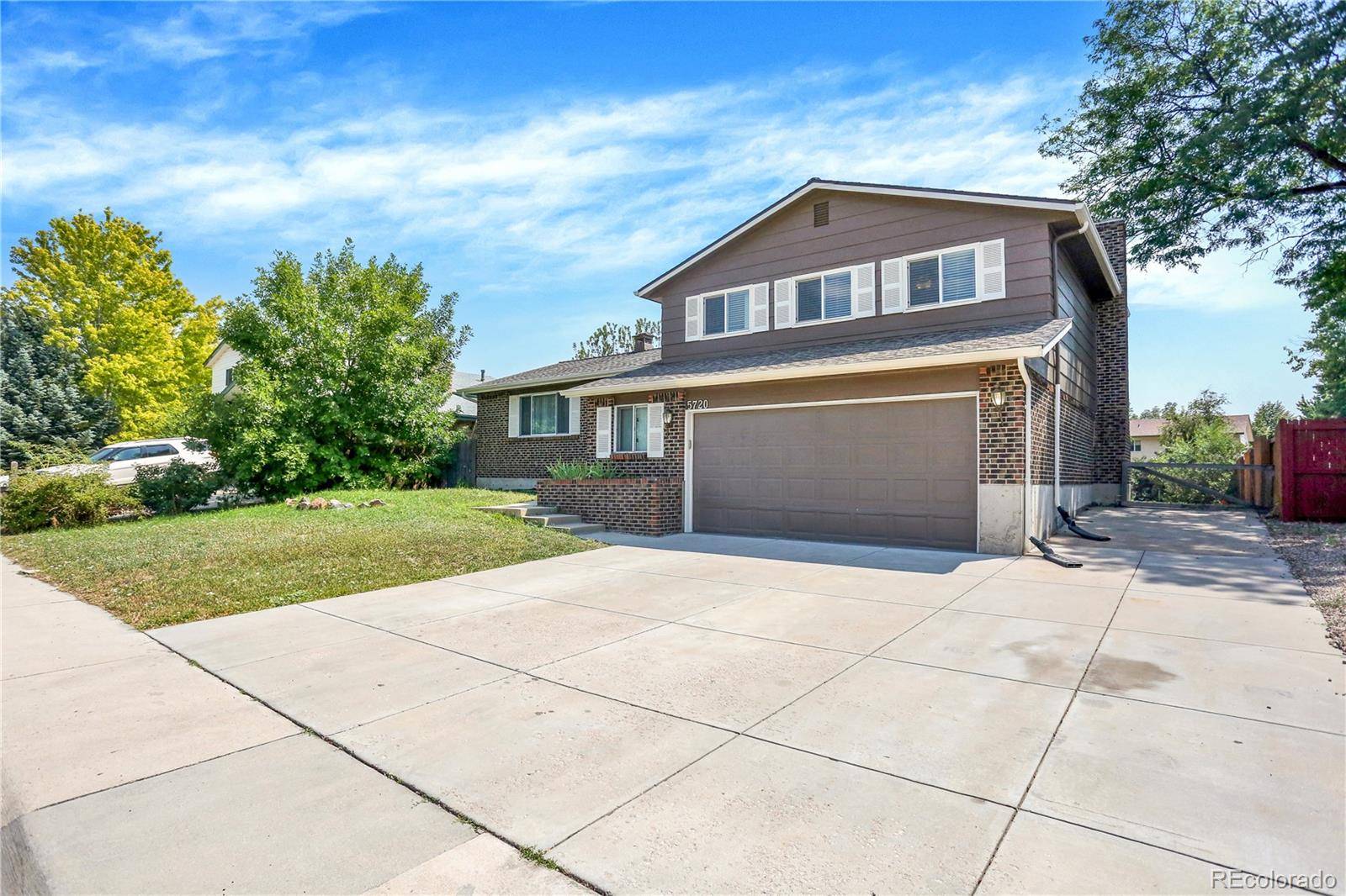 5720 W 110th PL, Broomfield, CO 80020
