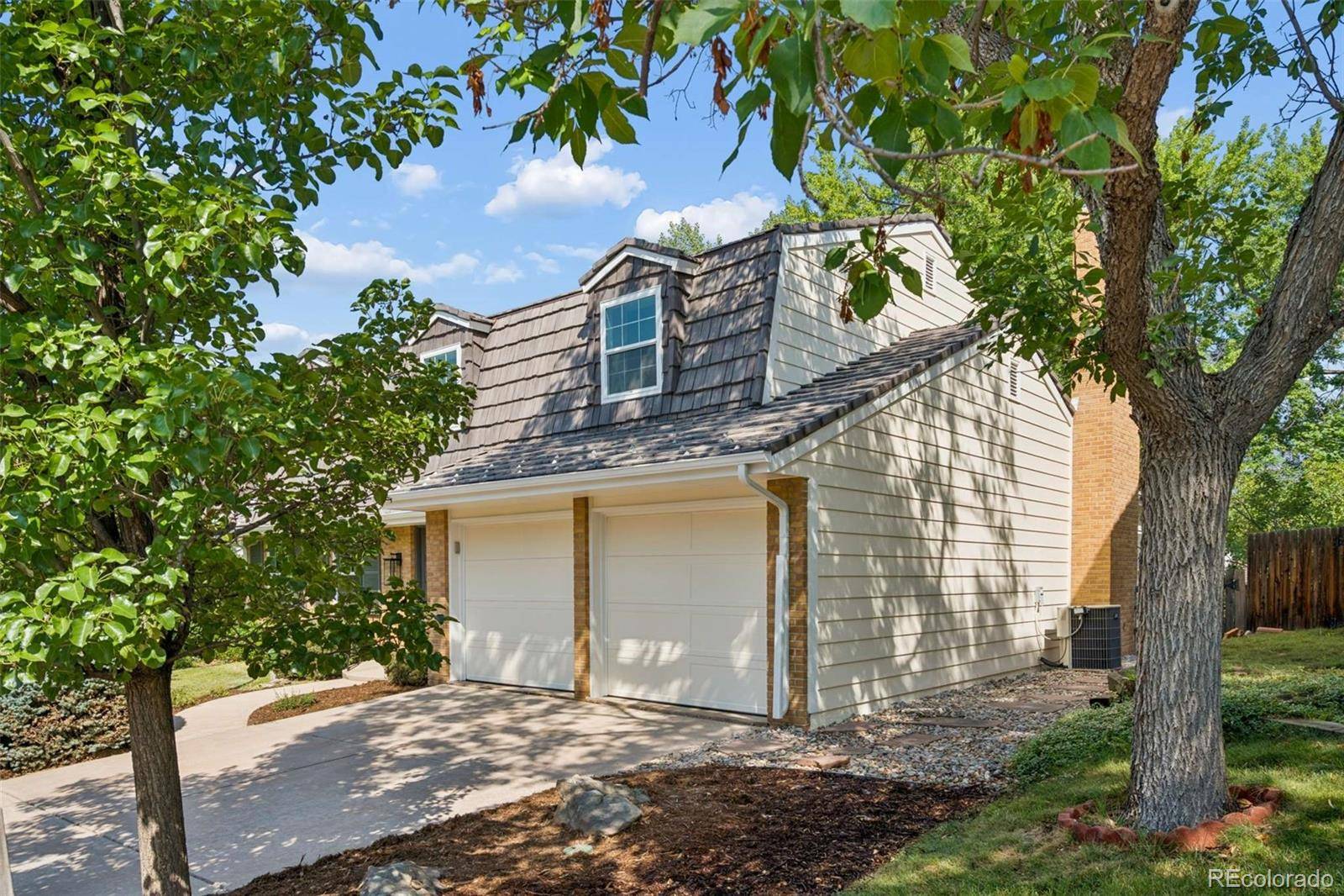 7007 E Hinsdale AVE, Englewood, CO 80112