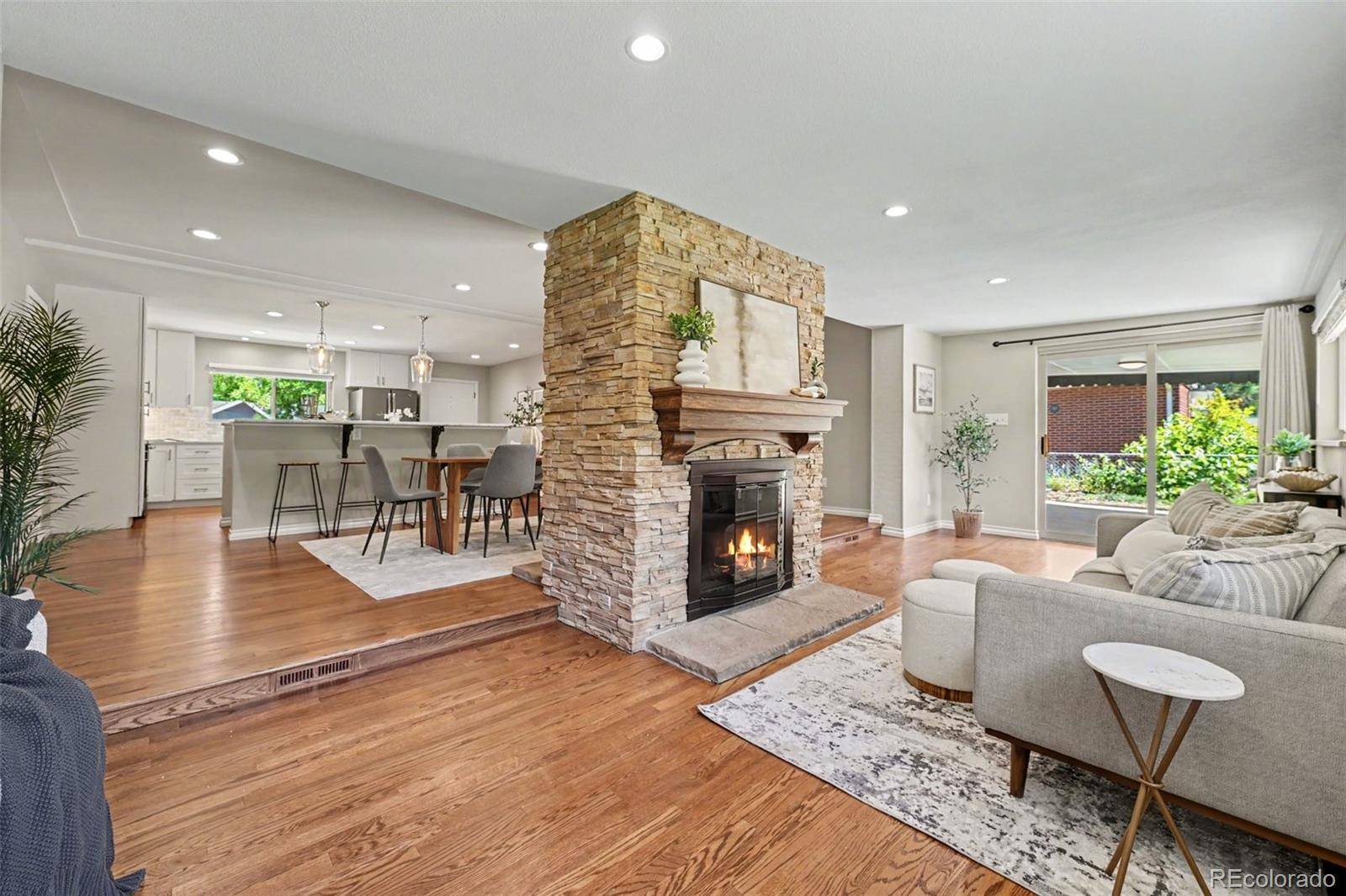 715 S Glencoe ST, Denver, CO 80246