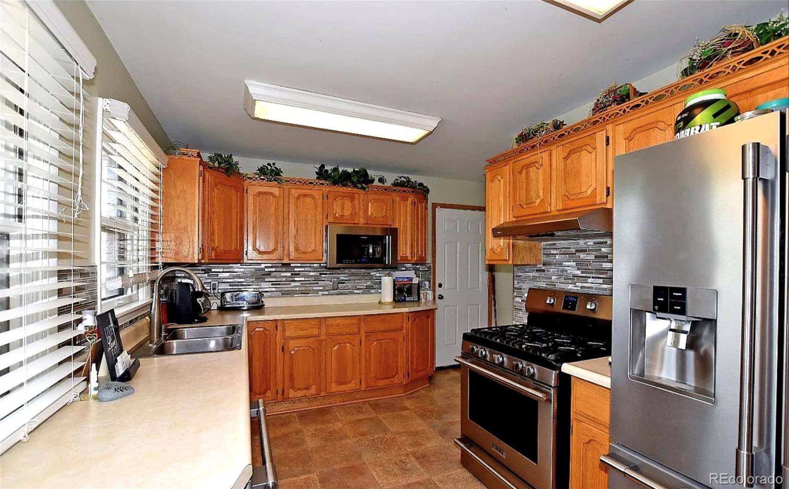 2822 W 5th ST, Greeley, CO 80634