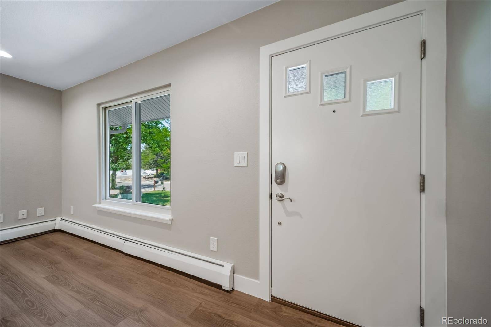 3865 S Nucla ST, Aurora, CO 80013
