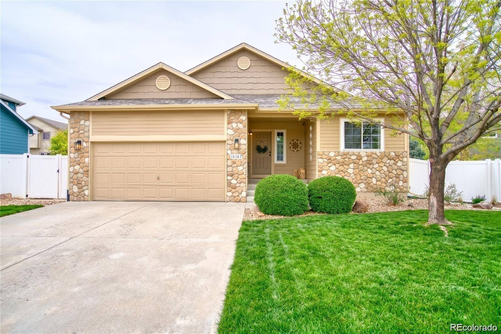 16167 Cinnamon CIR, Mead, CO 80542