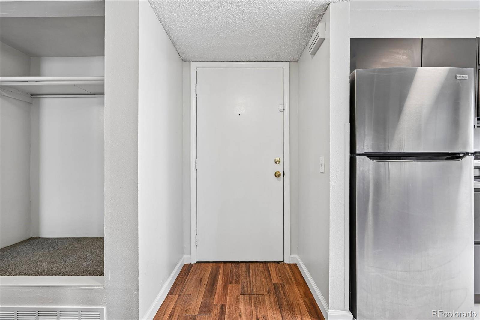 15202 E Hampden CIR #F5, Aurora, CO 80014