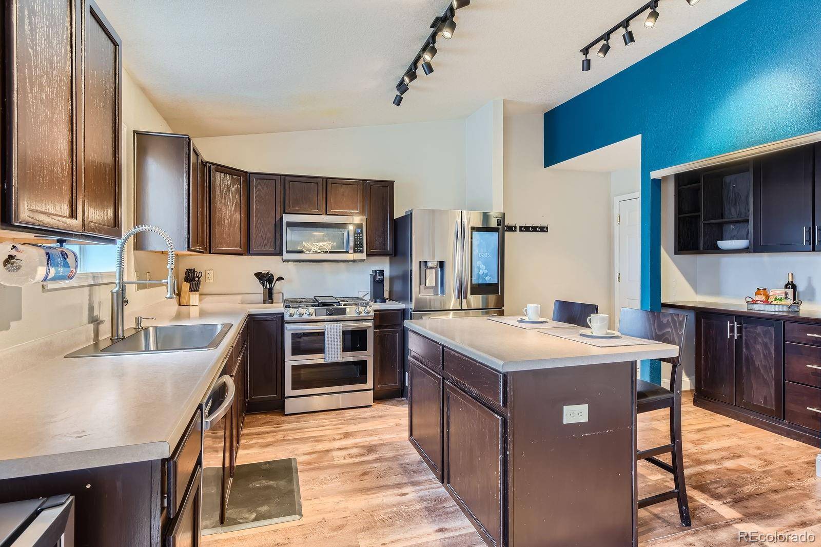 7312 Eagle Rock DR, Littleton, CO 80125