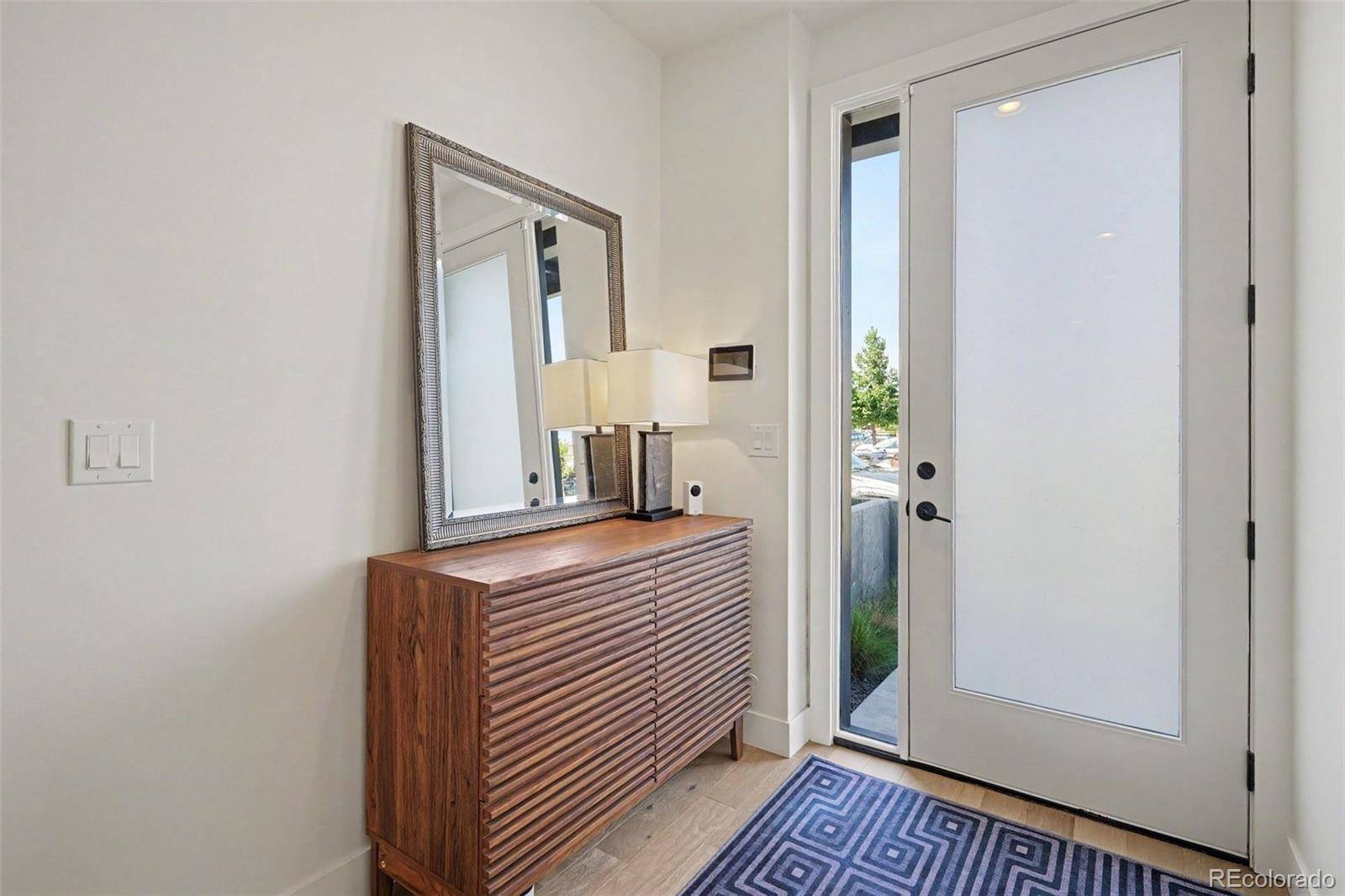 2578 S Broadway AVE, Denver, CO 80210