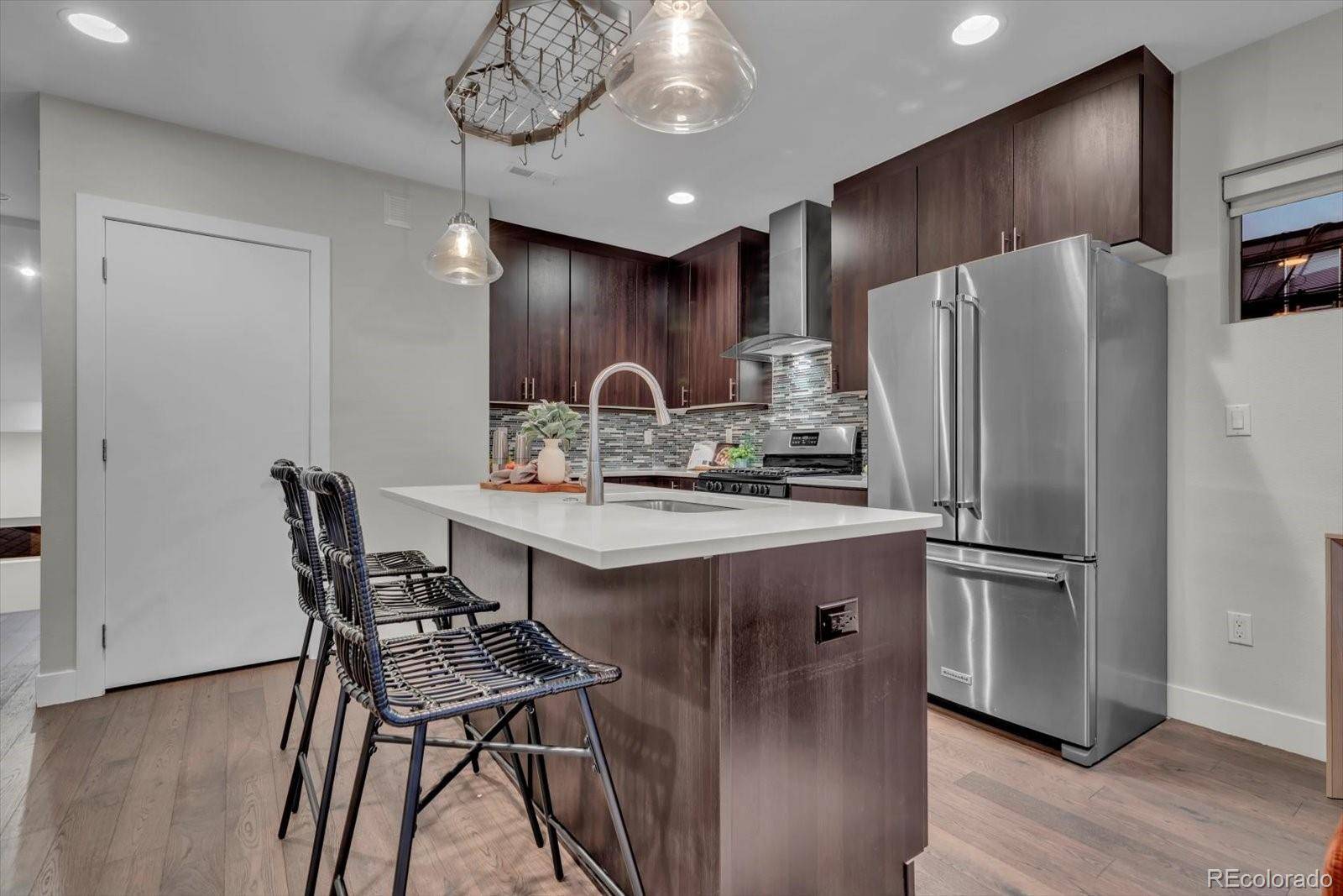 34 S Lincoln ST, Denver, CO 80209