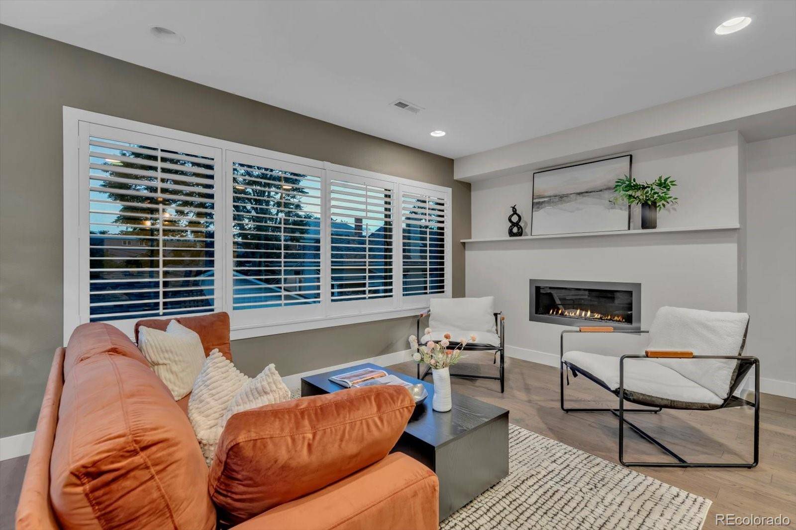 34 S Lincoln ST, Denver, CO 80209