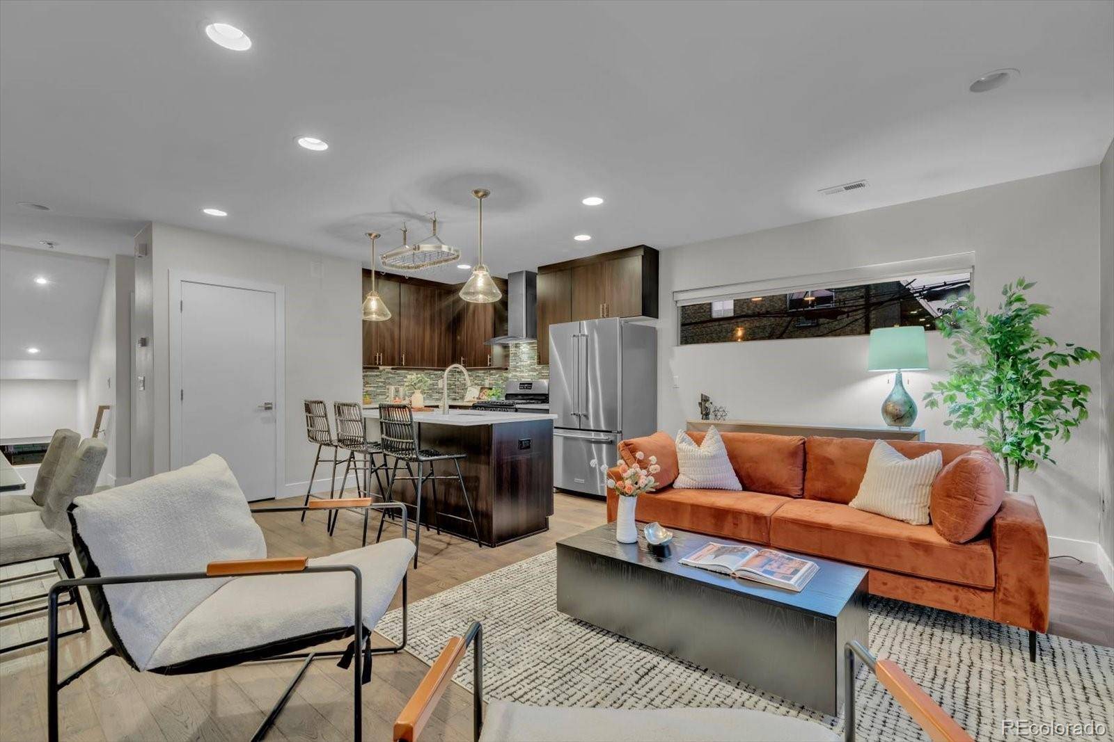 34 S Lincoln ST, Denver, CO 80209